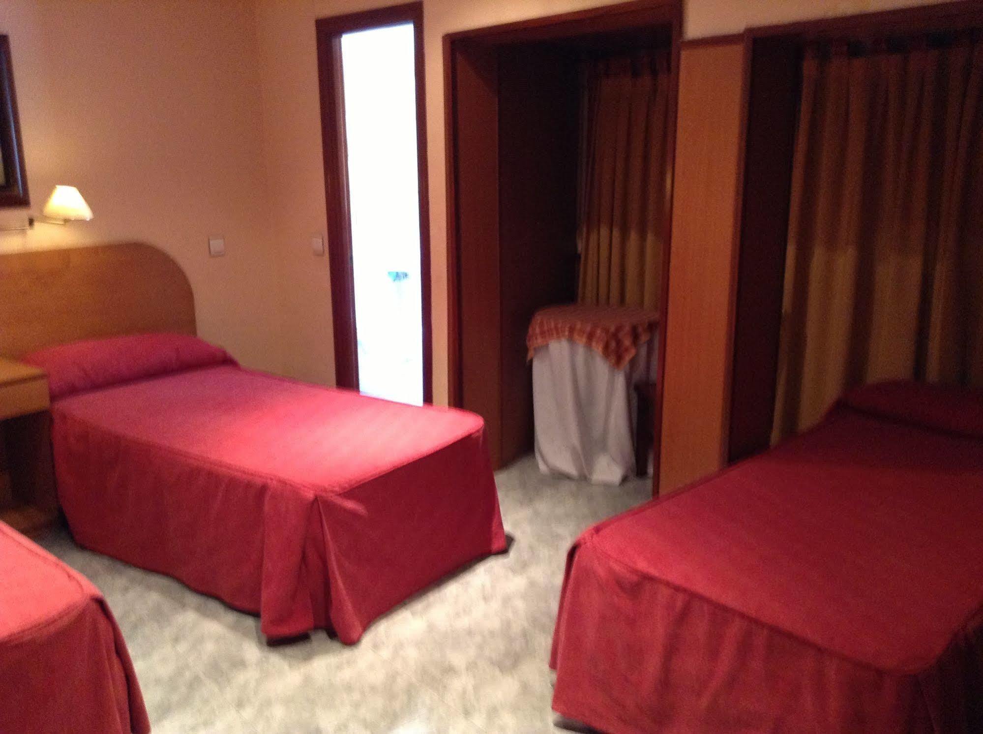 Hostal Santa Marta Аранхуэс Экстерьер фото